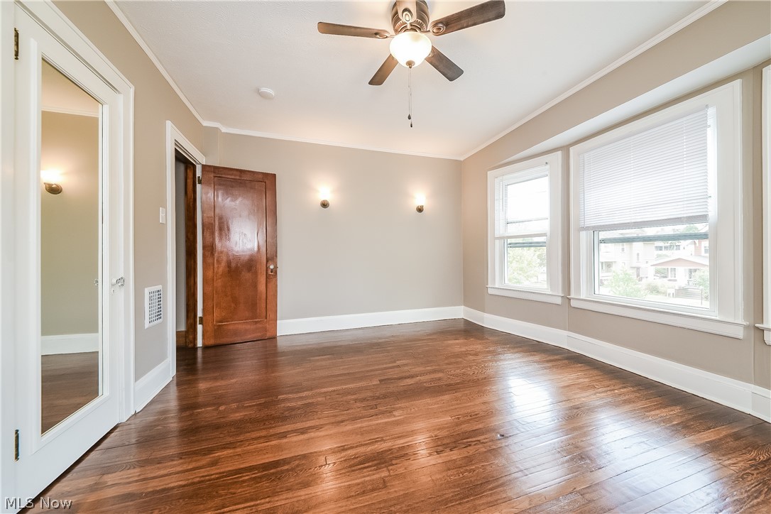 1477 Northland Avenue Lakewood OH 44107