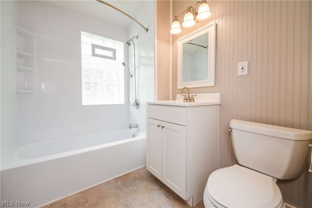 1477 Northland Avenue Lakewood OH 44107