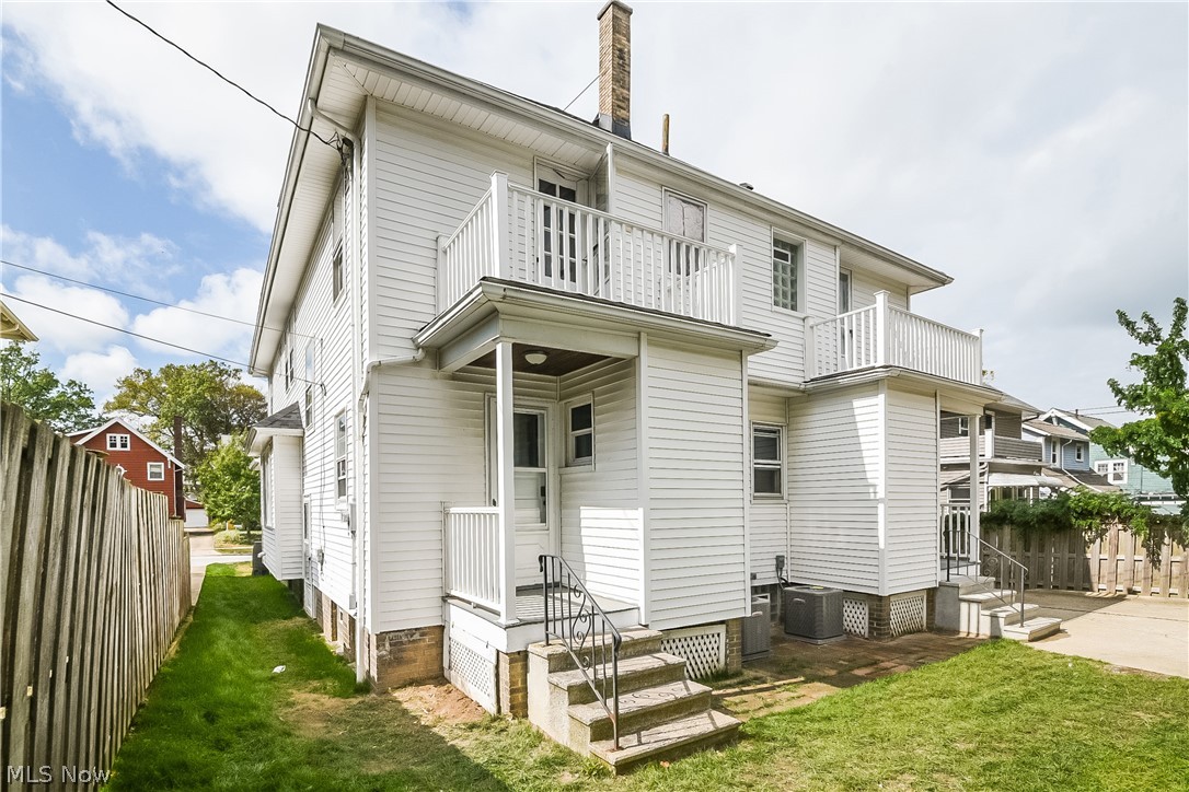 1477 Northland Avenue Lakewood OH 44107