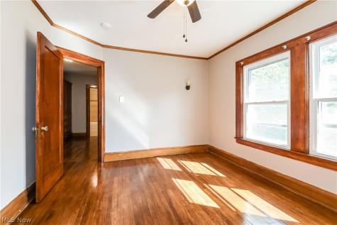 1477 Northland Avenue Lakewood OH 44107