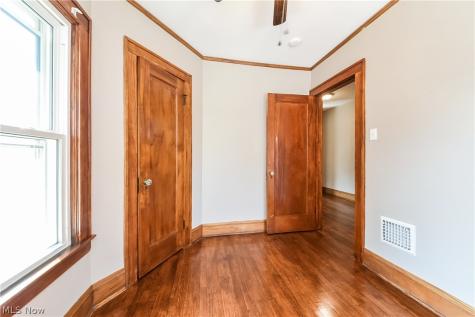 1477 Northland Avenue Lakewood OH 44107