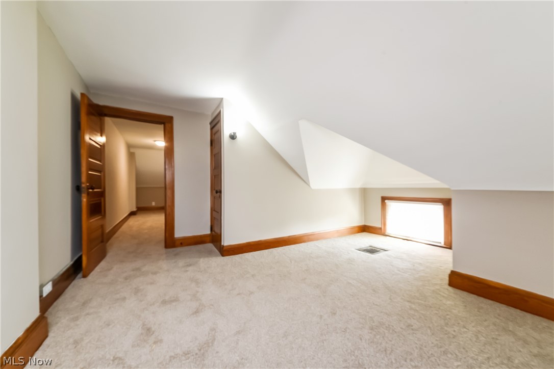 1477 Northland Avenue Lakewood OH 44107