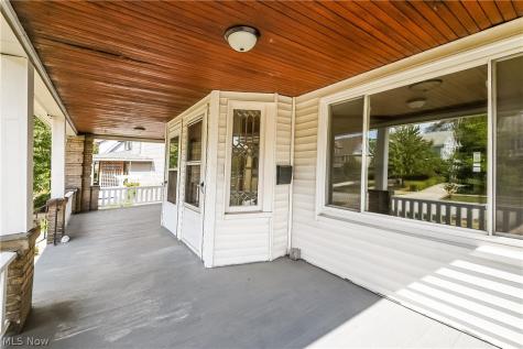 1477 Northland Avenue Lakewood OH 44107