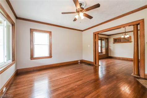 1477 Northland Avenue Lakewood OH 44107