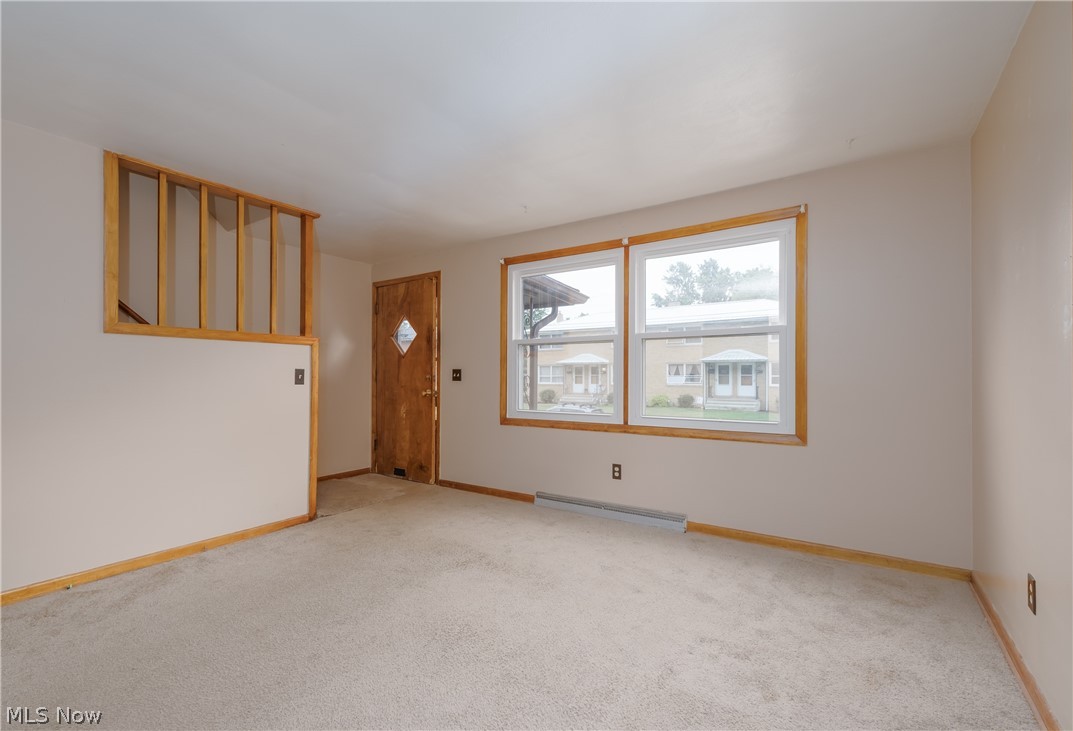 211 Clara Court Louisville OH 44641