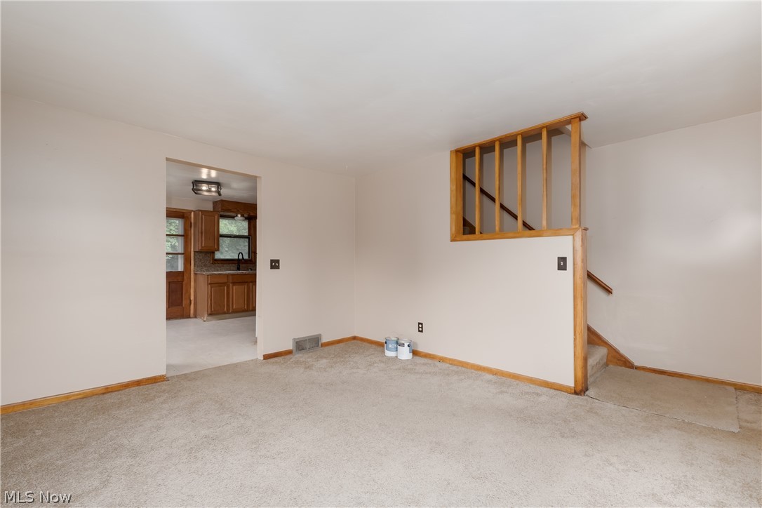 211 Clara Court Louisville OH 44641