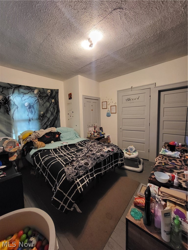 1027 Adams Street Coshocton OH 43812