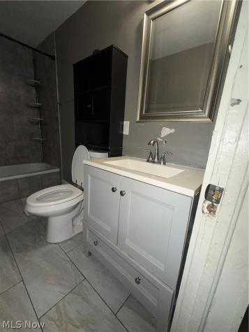 1852-1854 W 45th Street Cleveland OH 44102