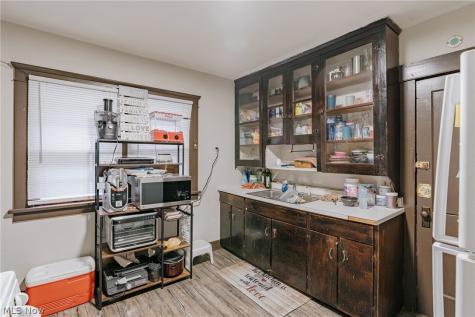 3527 W 125th Street Cleveland OH 44111