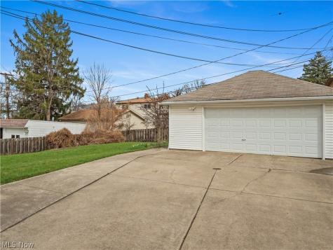 8255 Reed Avenue Garfield Heights OH 44125