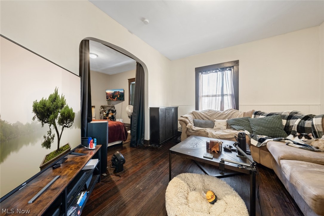 4302 Bridgeview Avenue Newburgh Heights OH 44105
