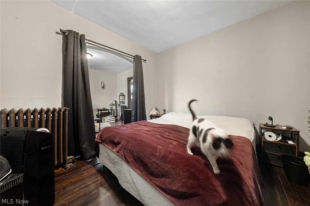 4302 Bridgeview Avenue Newburgh Heights OH 44105