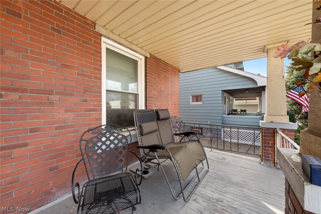 4302 Bridgeview Avenue Newburgh Heights OH 44105