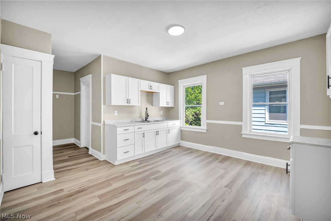 15517 Kipling Avenue Cleveland OH 44110