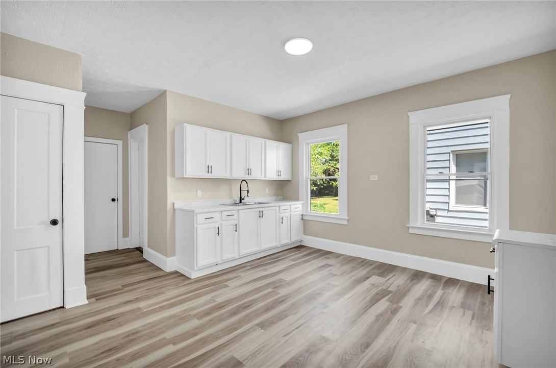 15517 Kipling Avenue Cleveland OH 44110