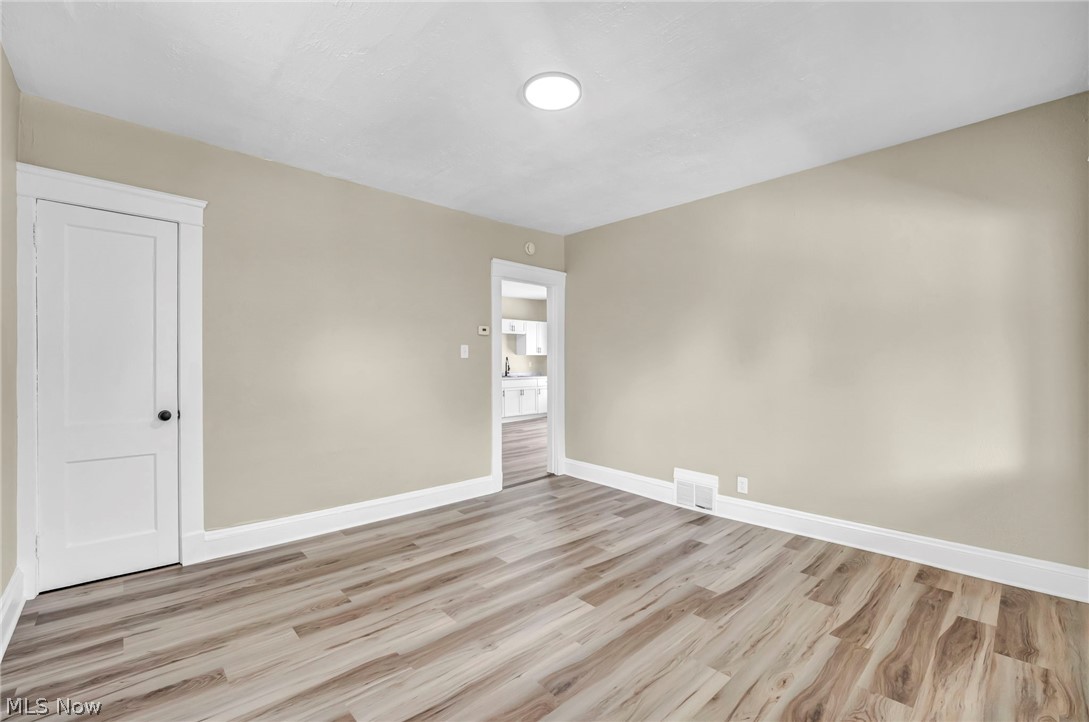 15517 Kipling Avenue Cleveland OH 44110