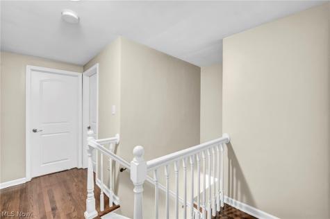 15517 Kipling Avenue Cleveland OH 44110