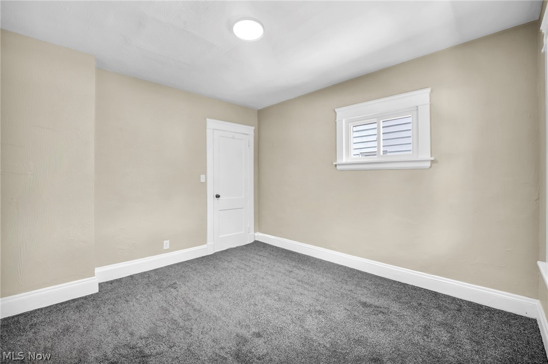 15517 Kipling Avenue Cleveland OH 44110