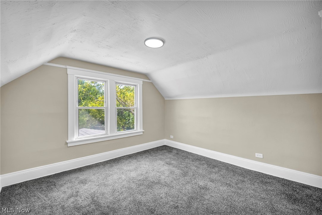 15517 Kipling Avenue Cleveland OH 44110