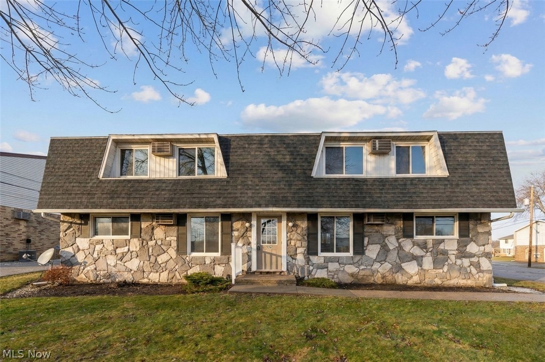325 Noble Street W East Canton OH 44730