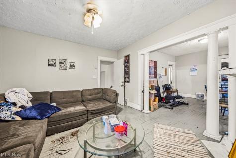 9501 Pierpont Avenue Cleveland OH 44108