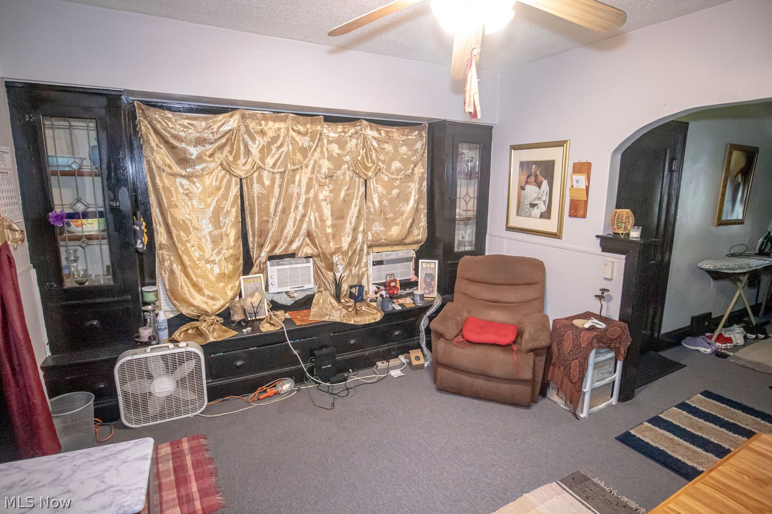 13609 Eaglesmere Avenue Cleveland OH 44110