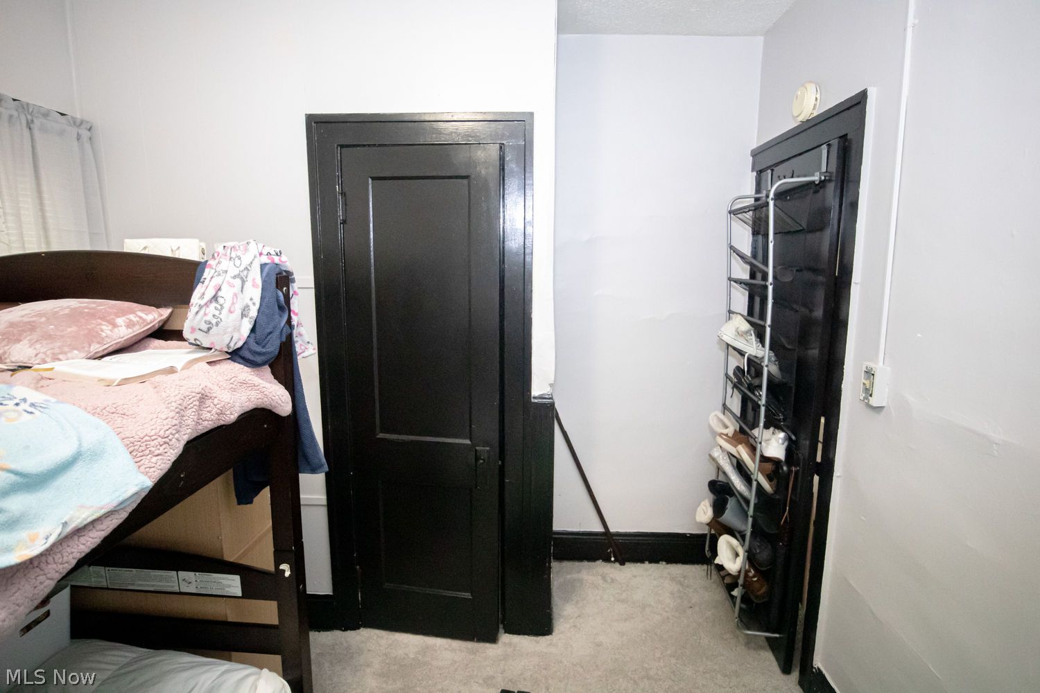 13609 Eaglesmere Avenue Cleveland OH 44110