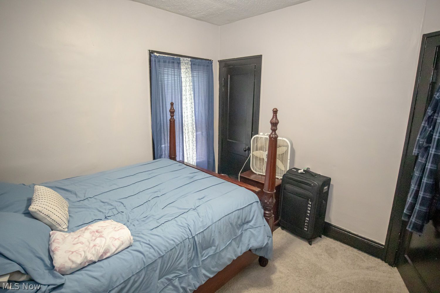 13609 Eaglesmere Avenue Cleveland OH 44110
