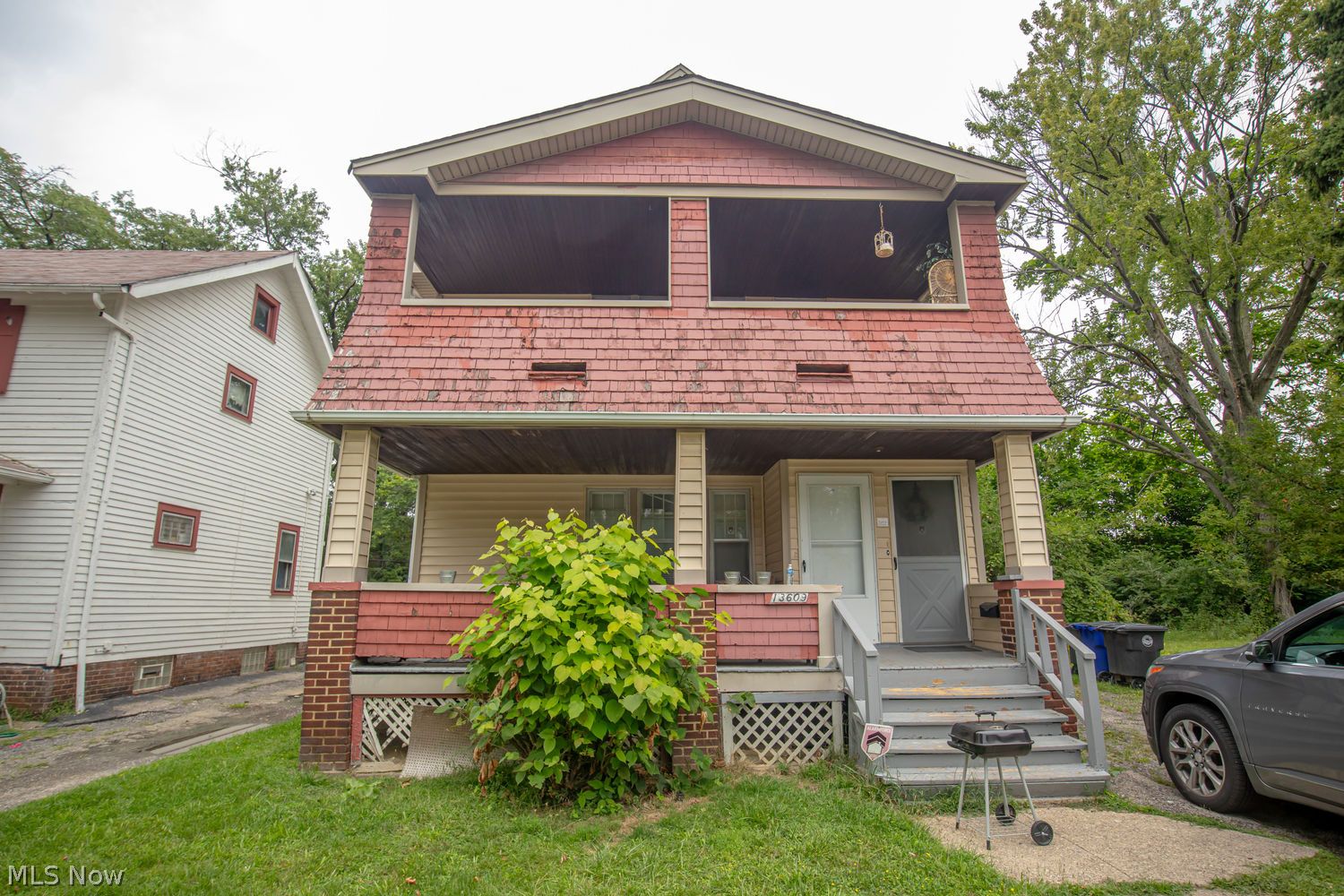 13609 Eaglesmere Avenue Cleveland OH 44110