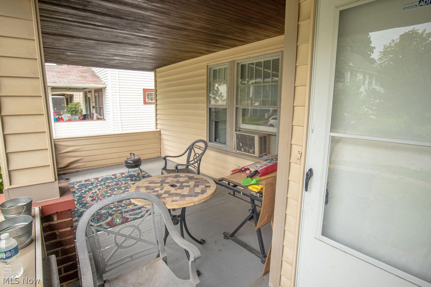 13609 Eaglesmere Avenue Cleveland OH 44110