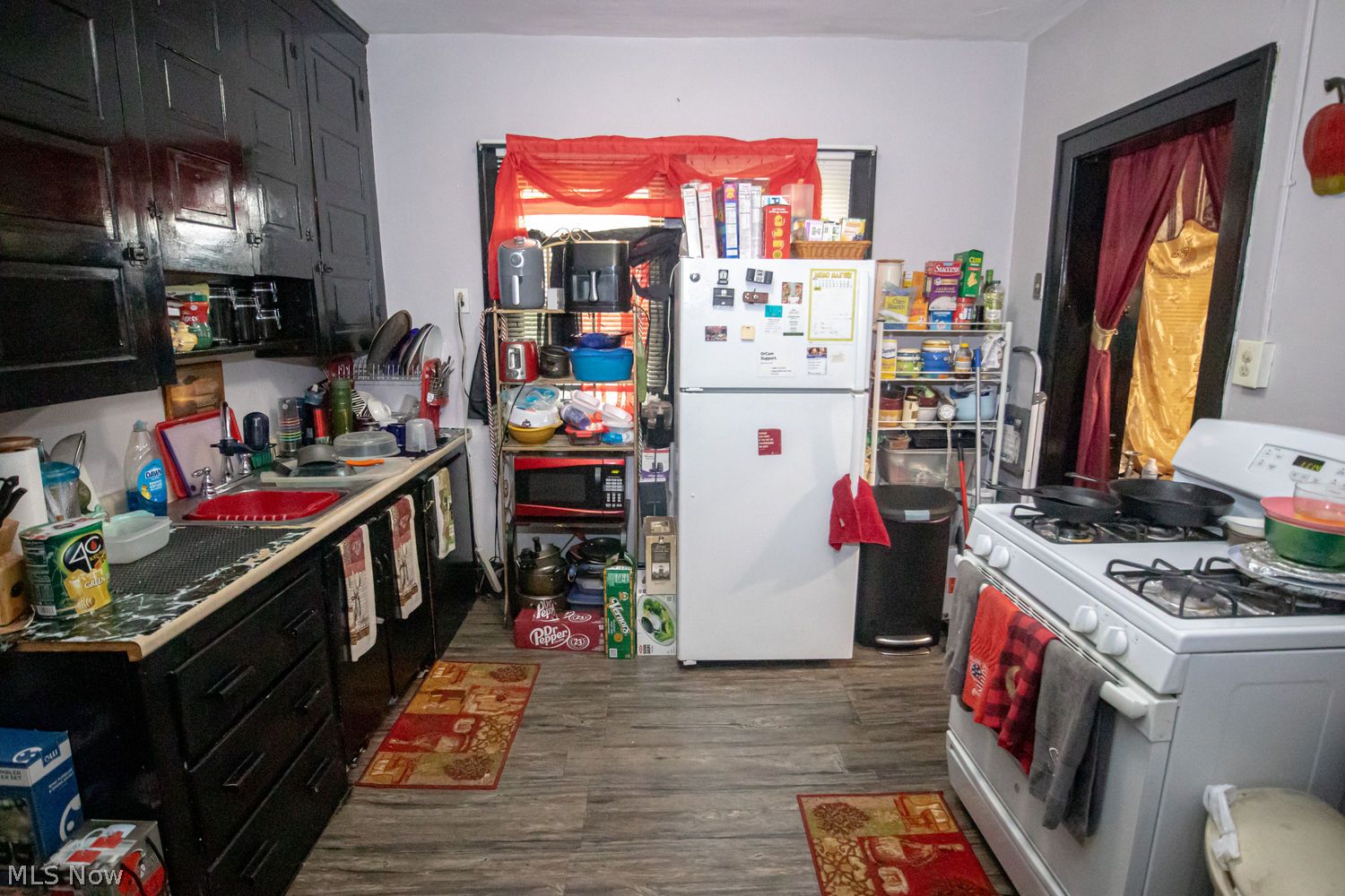 13609 Eaglesmere Avenue Cleveland OH 44110
