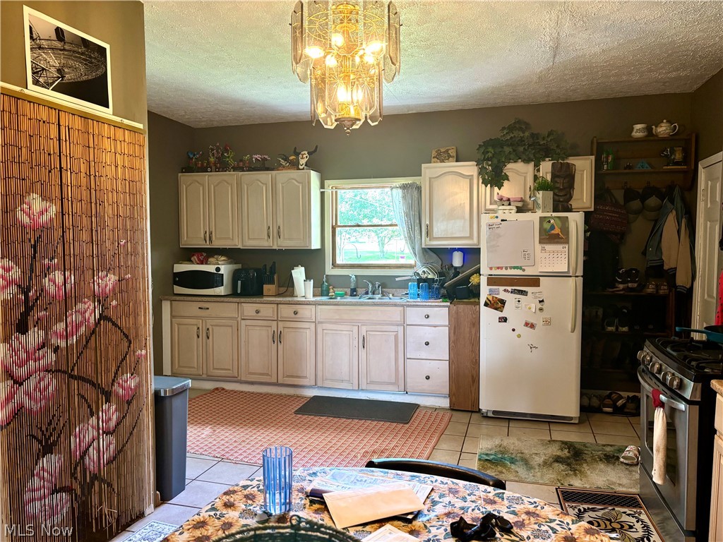 6119 Youngstown Conneaut Road Kinsman OH 44428