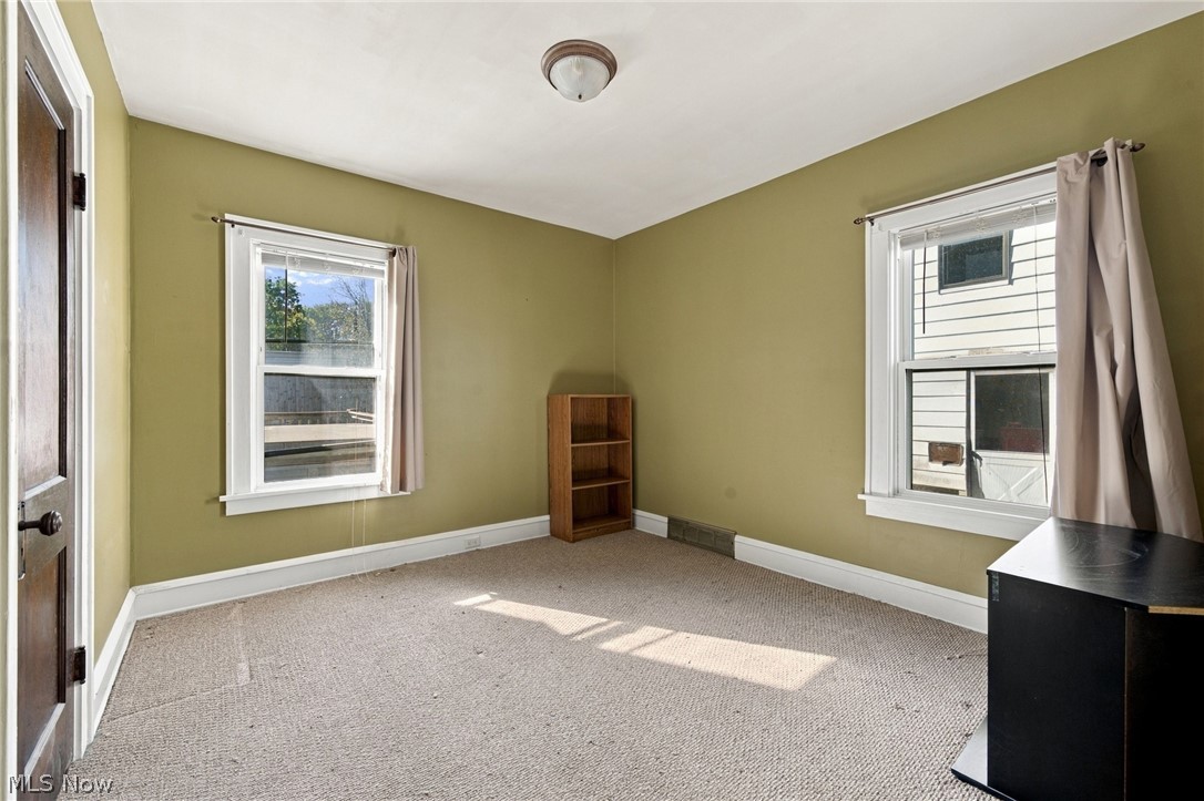 2417 Tampa Avenue Cleveland OH 44109