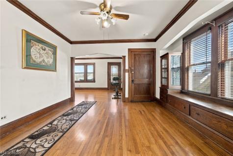 2417 Tampa Avenue Cleveland OH 44109