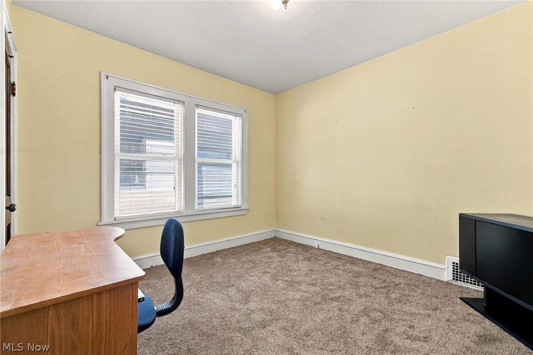 2417 Tampa Avenue Cleveland OH 44109