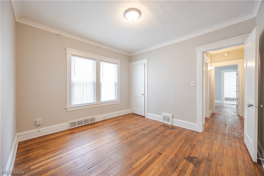 1695 Glenmont Road Cleveland Heights OH 44118