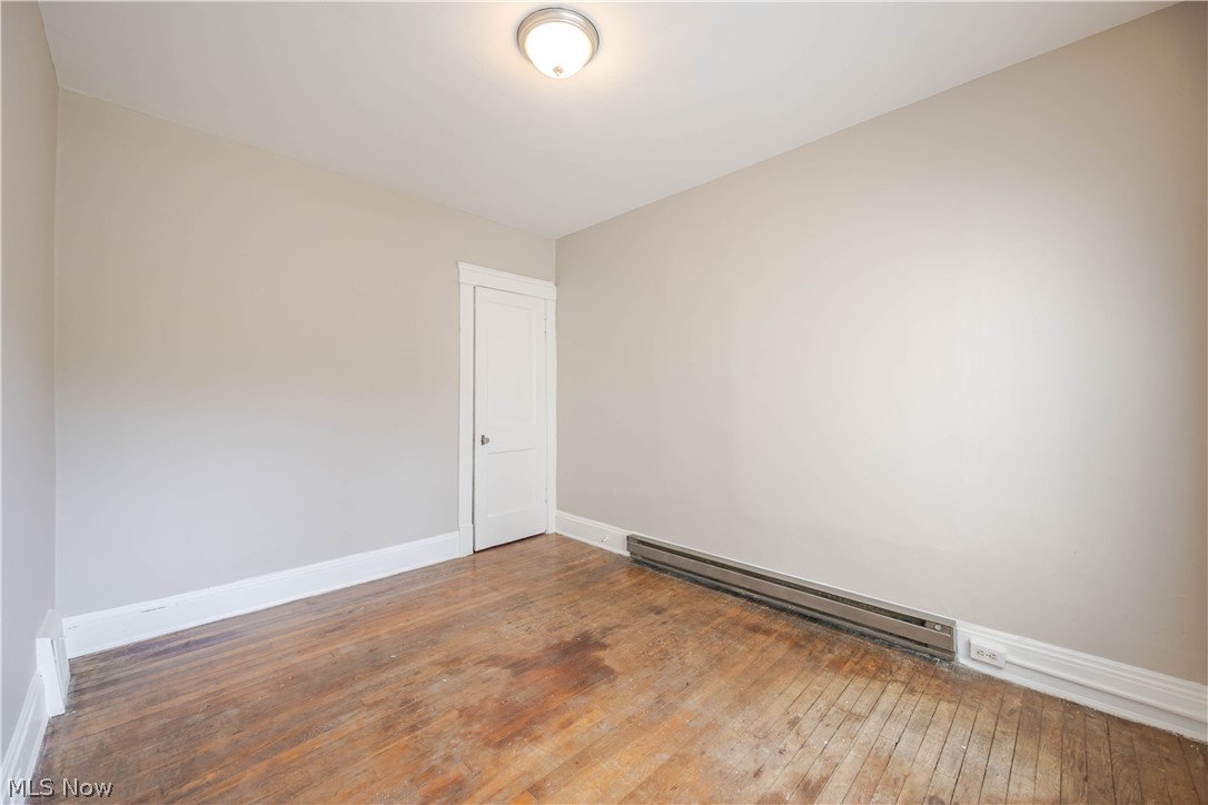 1695 Glenmont Road Cleveland Heights OH 44118