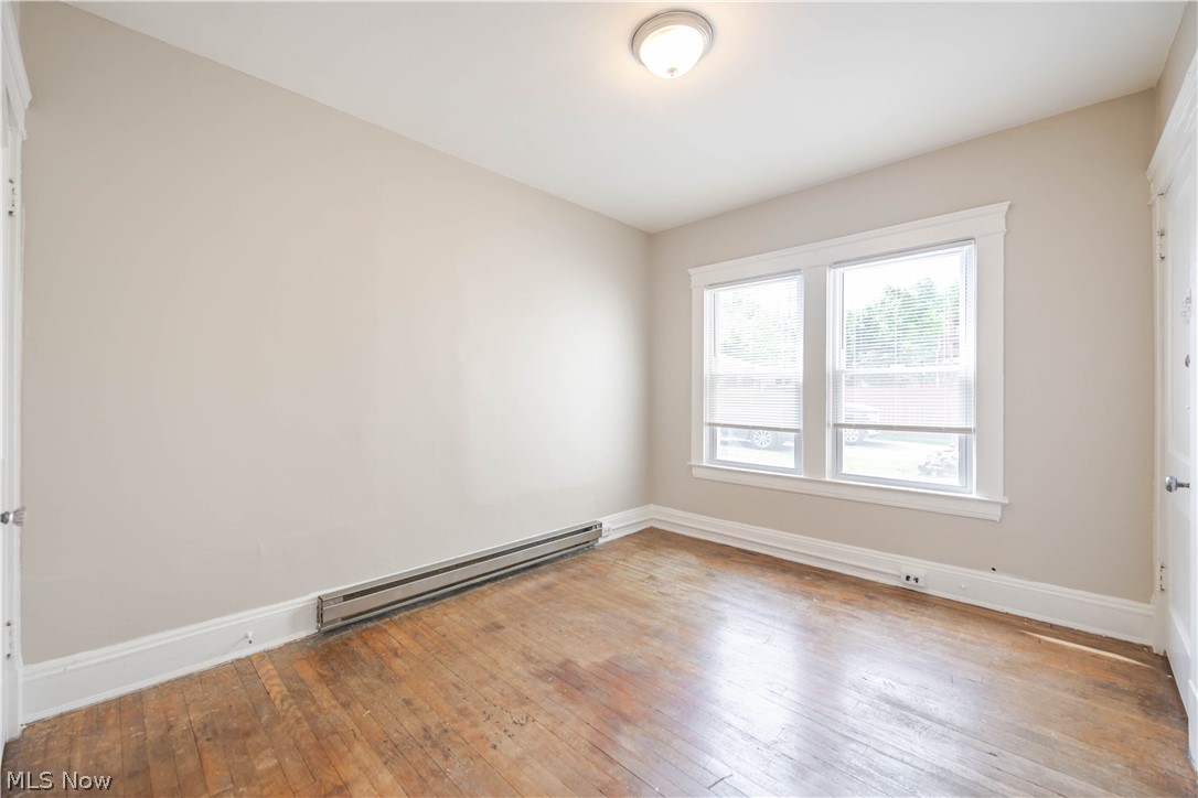 1695 Glenmont Road Cleveland Heights OH 44118