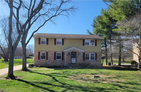 2940 Thackeray Avenue NW Massillon OH 44646