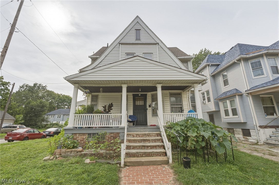 11421 Orville Avenue Cleveland OH 44106