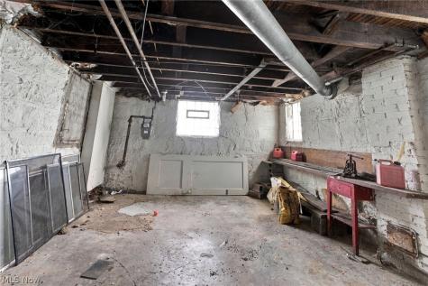 11421 Orville Avenue Cleveland OH 44106