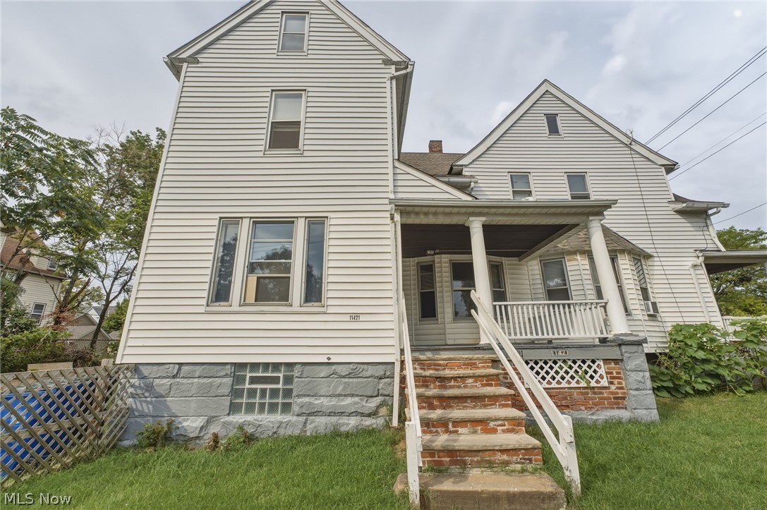 11421 Orville Avenue Cleveland OH 44106