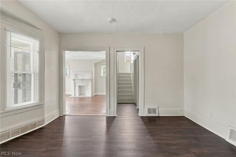 11421 Orville Avenue Cleveland OH 44106
