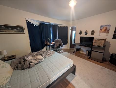 11206 Ashbury Avenue Cleveland OH 44106