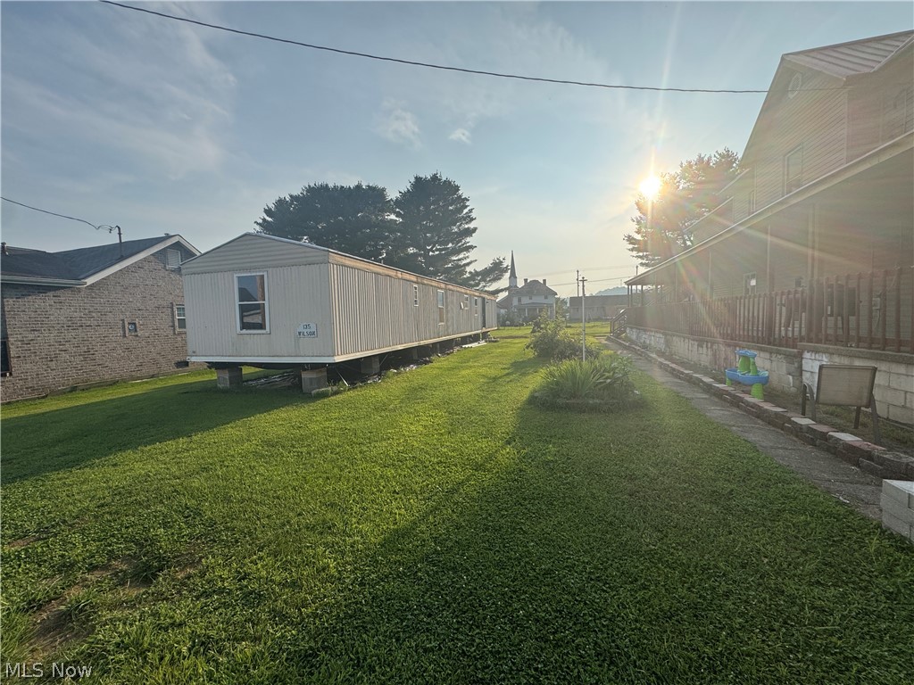 145 Maple Street Newport OH 45768