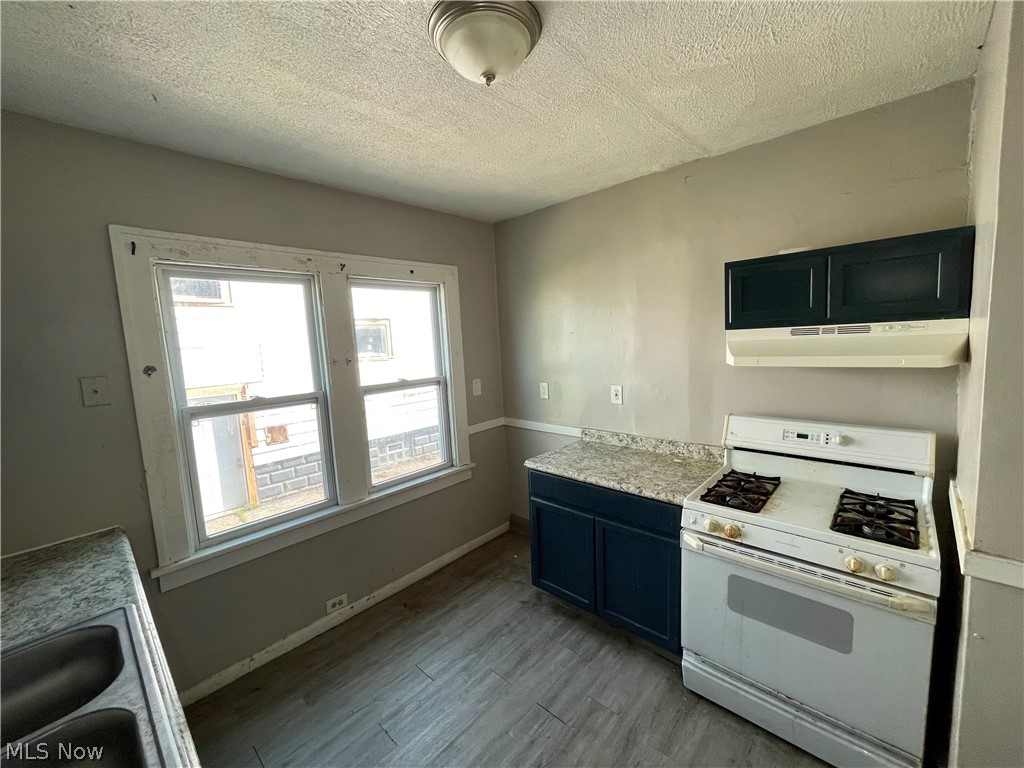 3692 E 117th Street Cleveland OH 44105