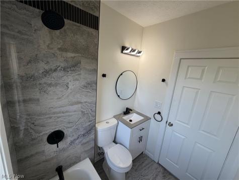3255 W 116th Street Cleveland OH 44111