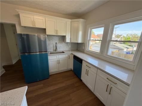 3255 W 116th Street Cleveland OH 44111