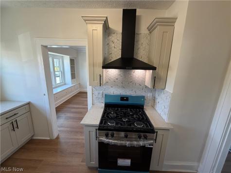 3255 W 116th Street Cleveland OH 44111