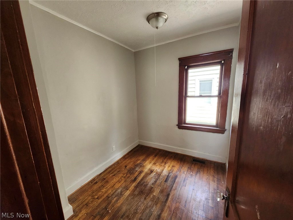 5714 Bonna Avenue Cleveland OH 44103